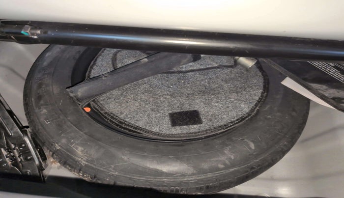 2021 Hyundai GRAND I10 NIOS ASTA 1.2 KAPPA VTVT CNG, CNG, Manual, 20,032 km, Spare Tyre