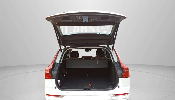 2018 Volvo XC 60 D5 INSCRIPTION, Diesel, Automatic, 74,344 km, Boot Door Open