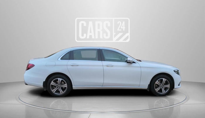 2019 Mercedes Benz E Class 200 ELEGANCE, Petrol, Automatic, 54,992 km, Right Side View