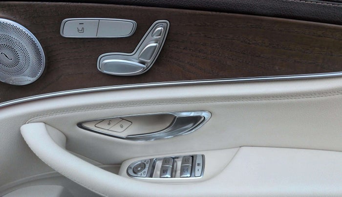 2019 Mercedes Benz E Class 200 ELEGANCE, Petrol, Automatic, 54,992 km, Driver Side Door Panels Control