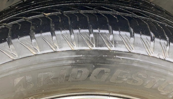 2021 Tata Safari XZA, Diesel, Automatic, 28,091 km, Left Front Tyre Tread