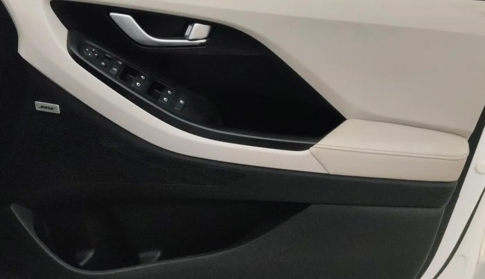 2021 Hyundai Creta SX (O) AT 1.5 DIESEL, Diesel, Automatic, 1,16,665 km, Driver Side Door Panels Control