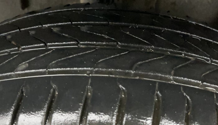 2022 Renault Kiger RXZ TURBO MT, Petrol, Manual, 88,148 km, Right Rear Tyre Tread