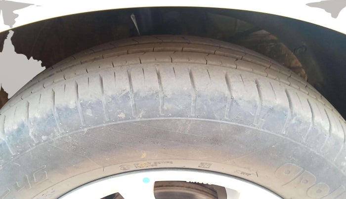 2018 Maruti Swift ZXI AMT, Petrol, Automatic, 49,050 km, Left Front Tyre Tread