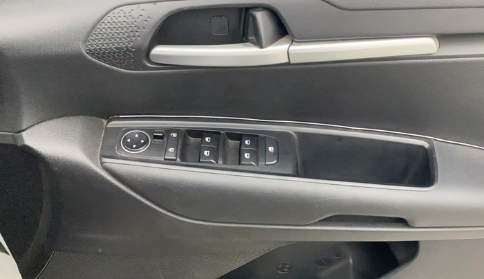 2021 KIA SONET HTK 1.2, Petrol, Manual, 50,516 km, Driver Side Door Panels Control