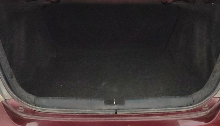 2015 Honda Amaze 1.2L I-VTEC S, Petrol, Manual, 68,154 km, Boot Inside