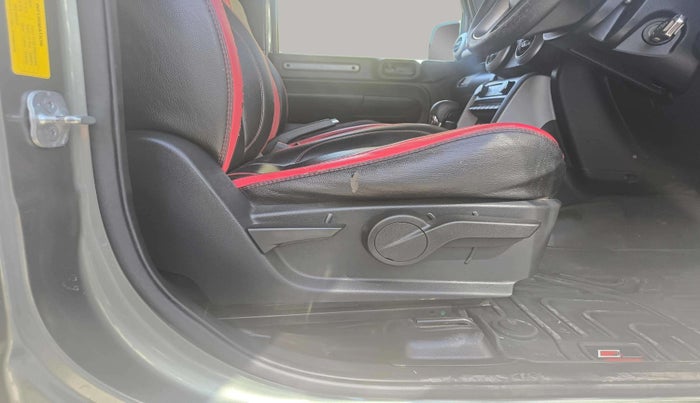 2021 Mahindra Thar LX D AT 4WD HT, Diesel, Automatic, 88,561 km, Driver Side Adjustment Panel