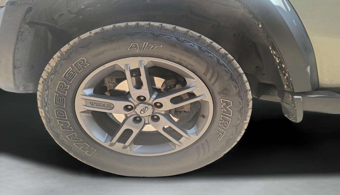 2021 Mahindra Thar LX D AT 4WD HT, Diesel, Automatic, 88,561 km, Left Rear Wheel