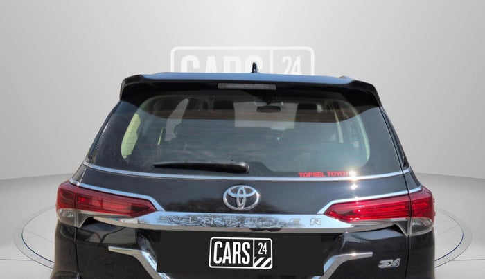 2019 Toyota Fortuner 2.8 4X4 MT, Diesel, Manual, 26,234 km, Rear Windshield