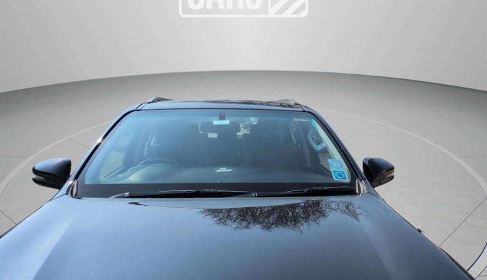 2019 Toyota Fortuner 2.8 4X4 MT, Diesel, Manual, 26,234 km, Front Windshield