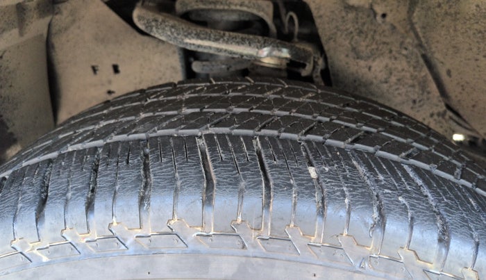 2019 Toyota Fortuner 2.8 4X4 MT, Diesel, Manual, 26,234 km, Left Rear Tyre Tread