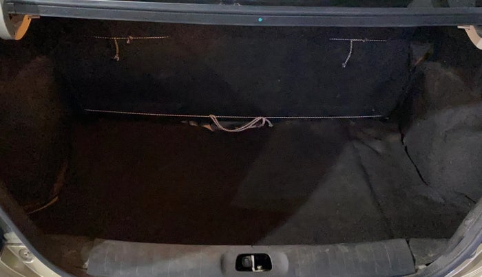 2013 Maruti Swift Dzire VXI, Petrol, Manual, 35,070 km, Boot Inside