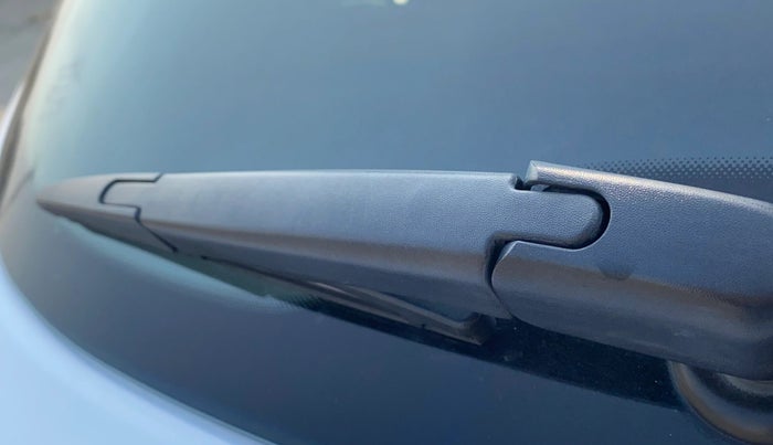 2022 Renault Kiger RXT (O) AMT, Petrol, Automatic, 38,769 km, Rear Wiper