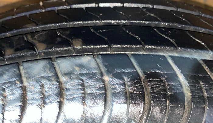 2021 Maruti S PRESSO VXI+, Petrol, Manual, 18,410 km, Left Front Tyre Tread