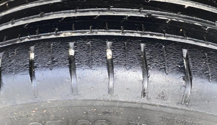 2023 Tata PUNCH CREATIVE  AMT, Petrol, Automatic, 27,582 km, Left Rear Tyre Tread