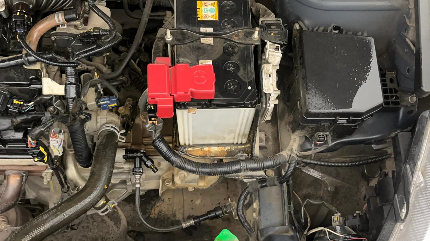 2022 Maruti Ciaz SIGMA 1.5 SHVS MT  PETROL, Petrol, Manual, 35,291 km, Engine View - Left