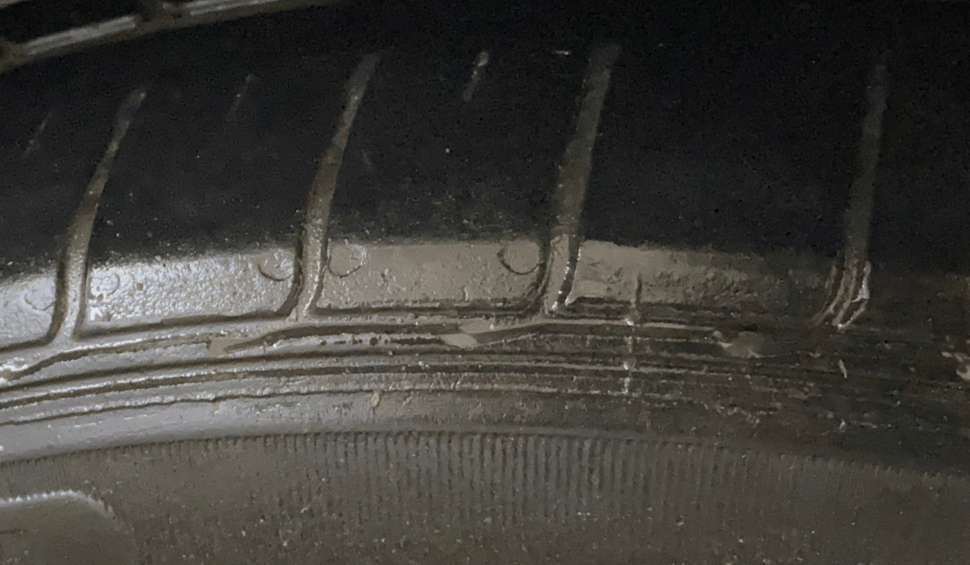 2023 Maruti Ciaz ZETA AT 1.5  SHVS PETROL, Petrol, Automatic, 20,729 km, Right Rear Tyre Tread
