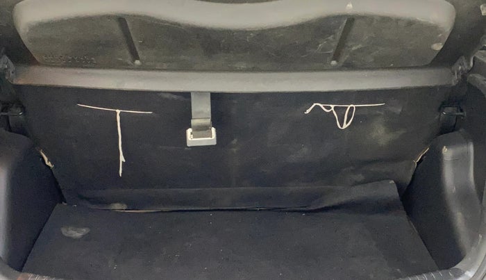 2015 Hyundai Grand i10 ASTA AT 1.2 KAPPA VTVT, Petrol, Automatic, 60,614 km, Boot Inside