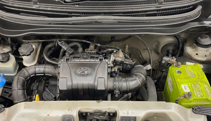 2016 Hyundai Eon D-LITE+, Petrol, Manual, 81,100 km, Engine View