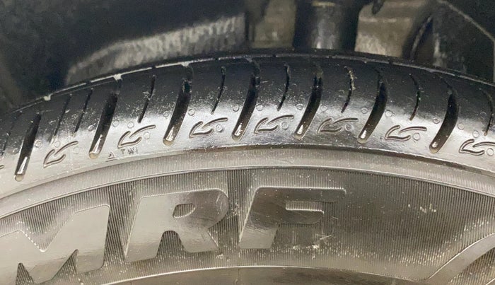 2016 Ford Ecosport TITANIUM 1.5L DIESEL, Diesel, Manual, 44,944 km, Left Front Tyre Tread