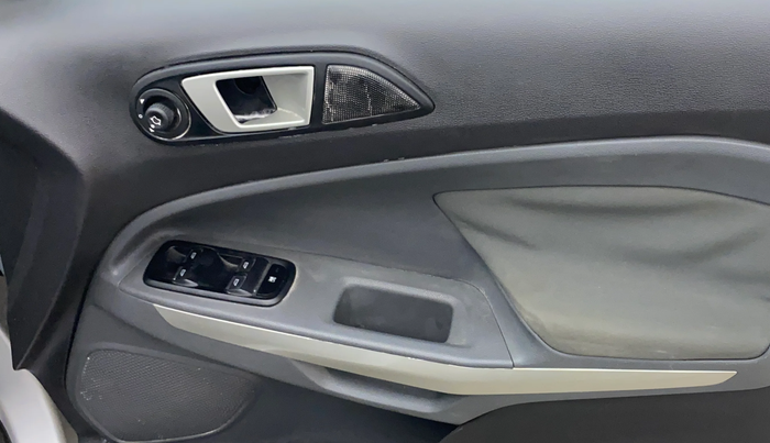 2016 Ford Ecosport TITANIUM 1.5L DIESEL, Diesel, Manual, 44,944 km, Driver Side Door Panels Control