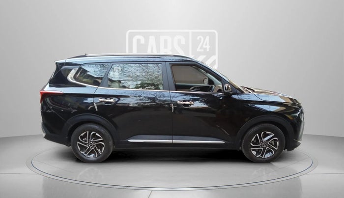 2024 KIA CARENS LUXURY PLUS 1.5 TURBO PETROL DCT 6 STR, Petrol, Automatic, 24,298 km, Right Side View