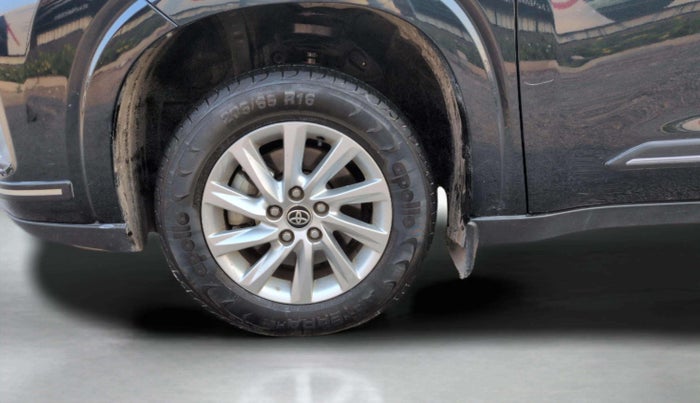 2024 Toyota INNOVA HYCROSS GX 8 STR, Petrol, Automatic, 29,078 km, Left Front Wheel