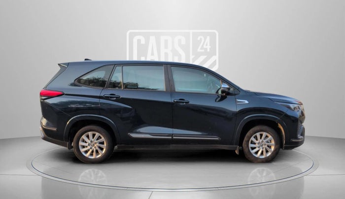 2024 Toyota INNOVA HYCROSS GX 8 STR, Petrol, Automatic, 29,078 km, Right Side View
