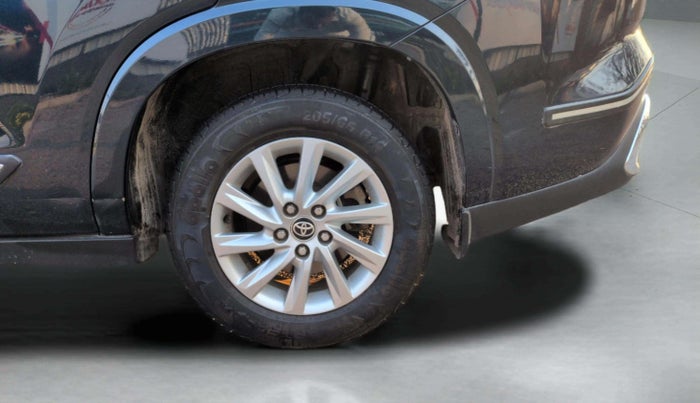 2024 Toyota INNOVA HYCROSS GX 8 STR, Petrol, Automatic, 29,078 km, Left Rear Wheel