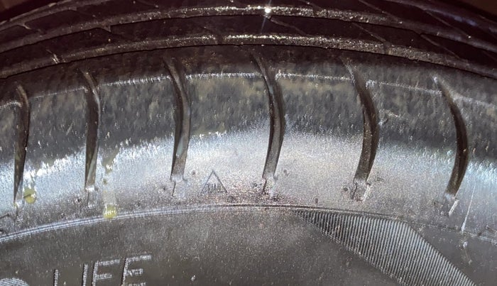 2020 Tata Tiago XE PETROL, Petrol, Manual, 50,986 km, Right Front Tyre Tread