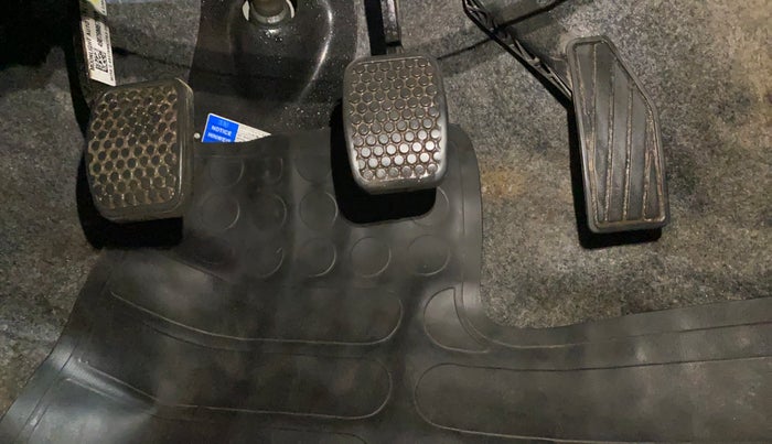 2021 Maruti Alto LXI CNG, CNG, Manual, 3,208 km, Pedals