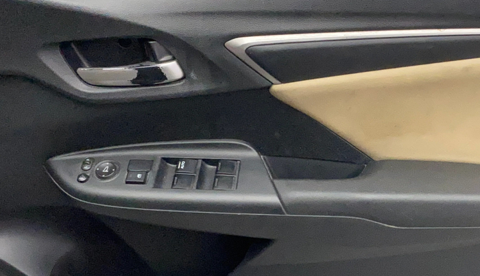 2016 Honda Jazz 1.2L I-VTEC V, Petrol, Manual, 90,696 km, Driver Side Door Panels Control