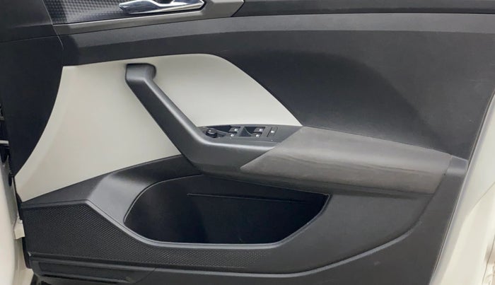 2021 Skoda KUSHAQ AMBITION 1.0L TSI AT, Petrol, Automatic, 74,587 km, Driver Side Door Panels Control