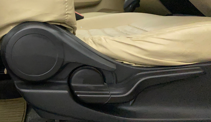 2019 Honda Amaze 1.2L I-VTEC VX CVT, Petrol, Automatic, 76,708 km, Driver Side Adjustment Panel