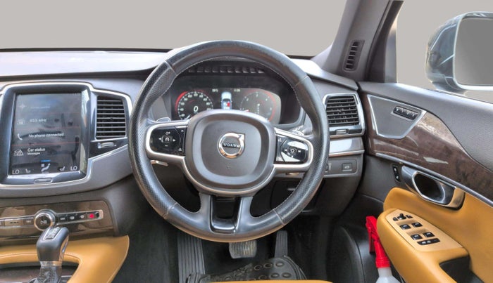 2018 Volvo XC 90 D5 MOMENTUM, Diesel, Automatic, 84,088 km, Steering Wheel Close Up