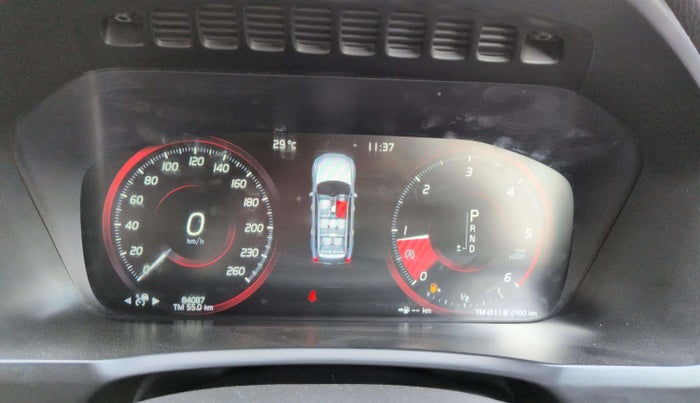 2018 Volvo XC 90 D5 MOMENTUM, Diesel, Automatic, 84,088 km, Odometer Image