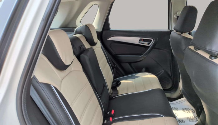 2022 Toyota URBAN CRUISER HIGH GRADE AT, Petrol, Automatic, 47,299 km, Right Side Rear Door Cabin