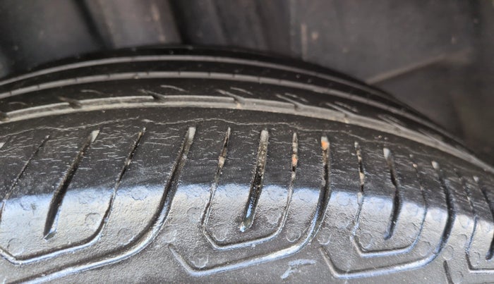 2022 Toyota URBAN CRUISER HIGH GRADE AT, Petrol, Automatic, 47,299 km, Right Front Tyre Tread