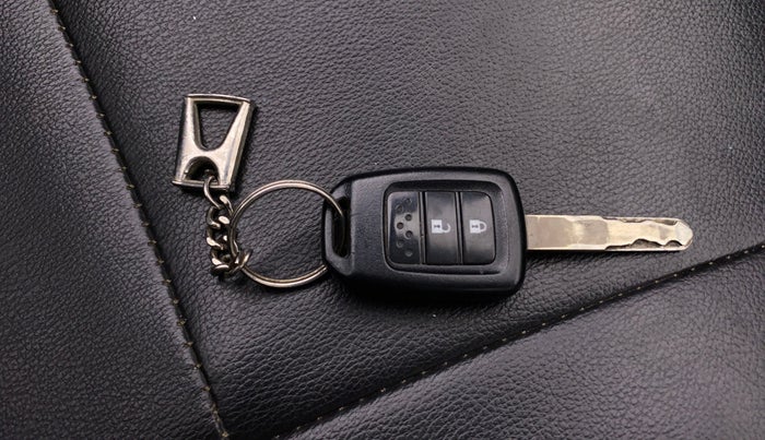 2016 Honda Jazz 1.2L I-VTEC V, Petrol, Manual, 23,462 km, Key Close Up