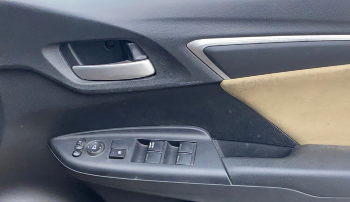 2016 Honda Jazz 1.2L I-VTEC V, Petrol, Manual, 23,462 km, Driver Side Door Panels Control