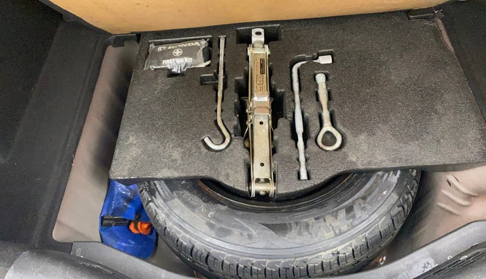 2016 Honda Jazz 1.2L I-VTEC V, Petrol, Manual, 23,462 km, Spare Tyre