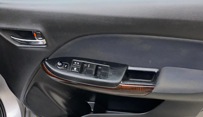 2021 Maruti Baleno DELTA PETROL 1.2, Petrol, Manual, 88,171 km, Driver Side Door Panels Control