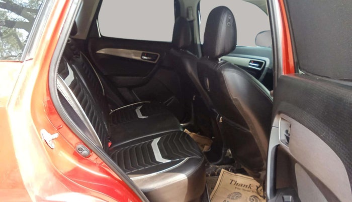 2018 Maruti Vitara Brezza ZDI PLUS AMT, Diesel, Automatic, 86,282 km, Right Side Rear Door Cabin