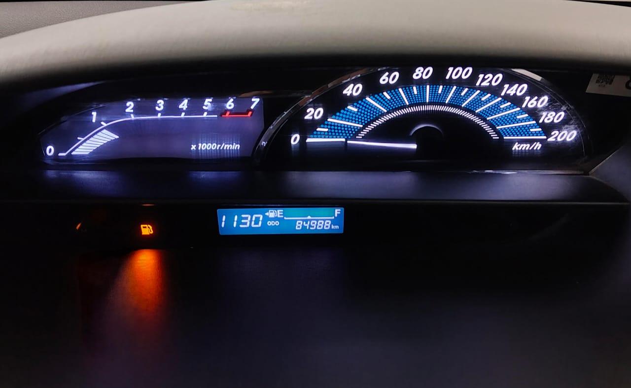 2019 Toyota Etios Liva V DUAL TONE, Petrol, Manual, 86,105 km, Odometer Image