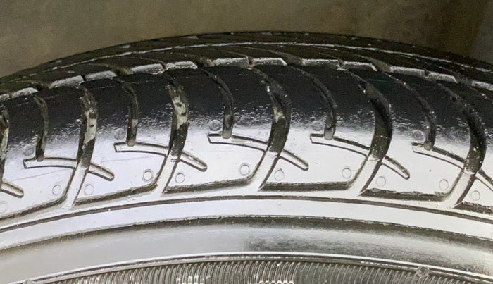 2019 Maruti New Wagon-R VXI 1.0, Petrol, Manual, 70,949 km, Left Rear Tyre Tread