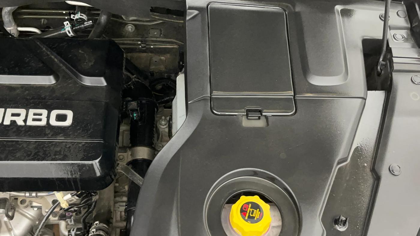 2024 MG HECTOR PLUS SHARP PRO 1.5 PETROL TURBO CVT 7 STR, Petrol, Automatic, 19,328 km, Engine View - Left