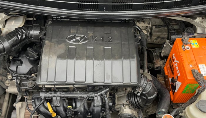 2014 Hyundai Xcent SX 1.2 (O), Petrol, Manual, 1,02,924 km, Engine View