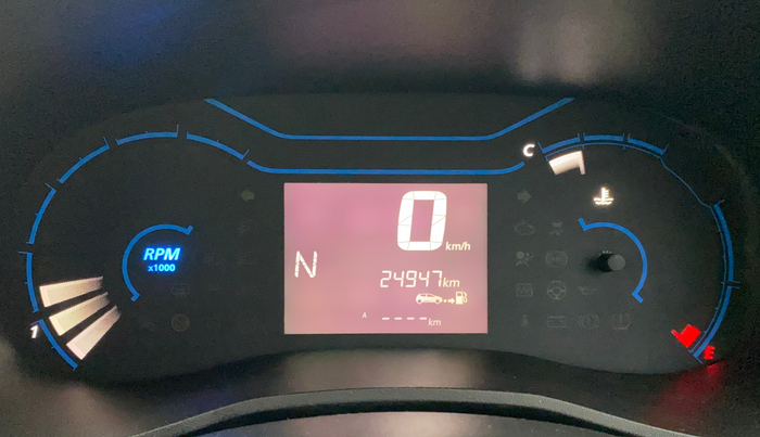 2021 Renault Kwid RXT 1.0 AMT (O), Petrol, Automatic, 24,832 km, Odometer Image