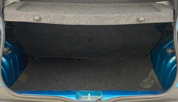 2021 Renault Kwid RXT 1.0 AMT (O), Petrol, Automatic, 24,832 km, Boot Inside