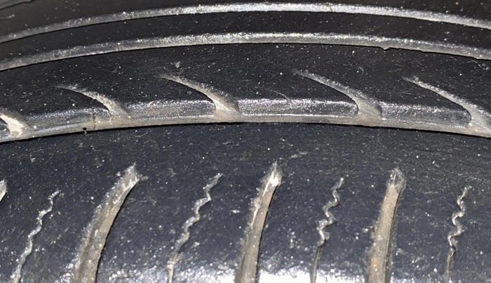 2016 Ford Ecosport TITANIUM 1.5L PETROL, Petrol, Manual, 56,474 km, Left Front Tyre Tread